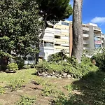 Apartamento Hyelan - Climatise Pour 6 Personnes Avec Piscine Sur Le Port D'hyeres Hyères