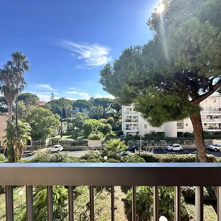 Hyelan - Climatise Pour 6 Personnes Avec Piscine Sur Le Port D'hyeres